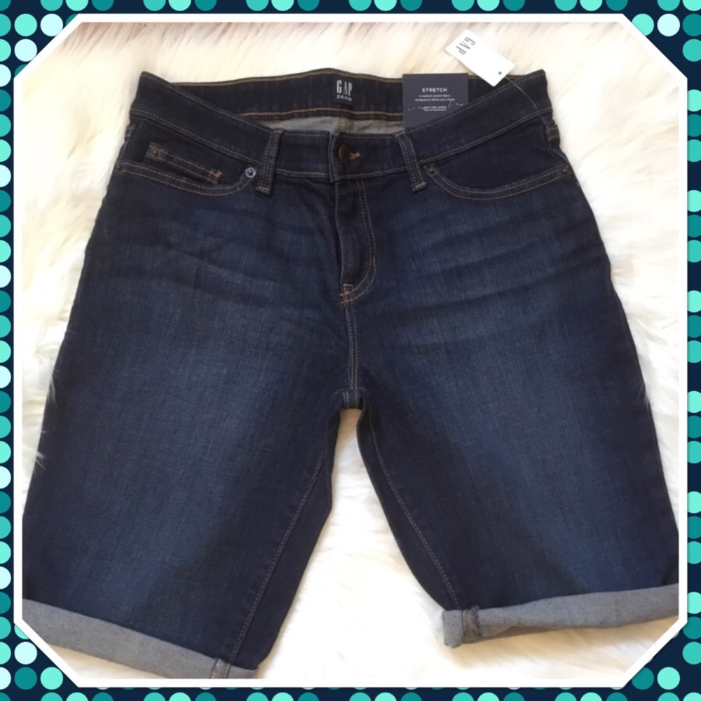 GAP Denim Bermuda Shorts - Size 27 - NWT